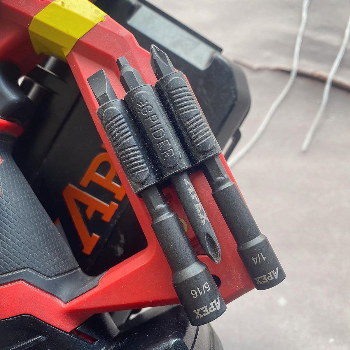 BUNDLE - 2 BitGripper v2 + 2 Magnetic BitGripper